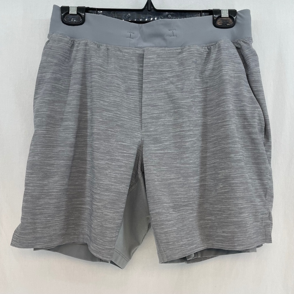 Lululemon Running Shorts Athletic Mile Maker Grey Men’s Size Medium